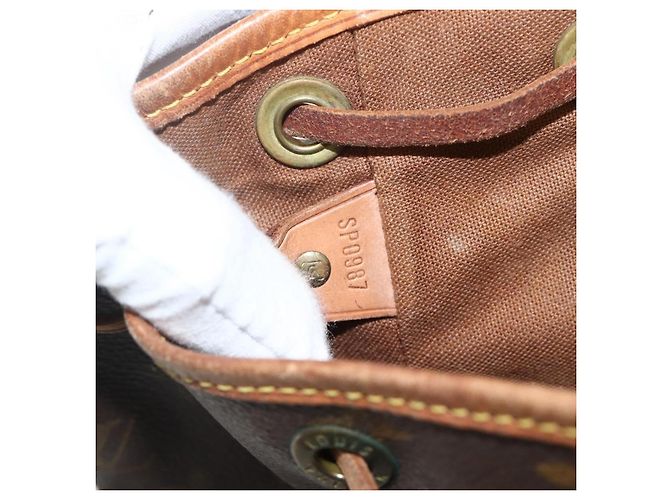 LOUIS VUITTON Monogram Montsouris PM Backpack M51137 LV - vista 12