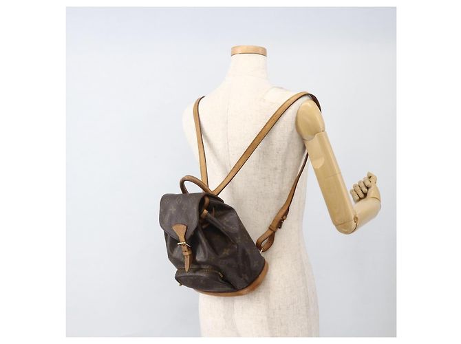 LOUIS VUITTON Monogram Montsouris PM Backpack M51137 LV - vista 23