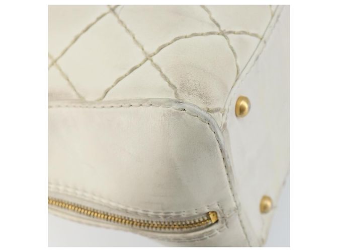 CHANEL Wild Stitch Hand Bag Leather White Gold CC - vista 16