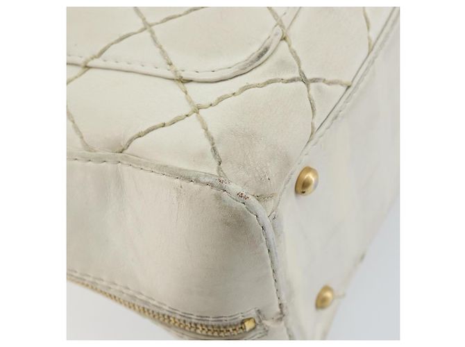CHANEL Wild Stitch Hand Bag Leather White Gold CC - vista 17