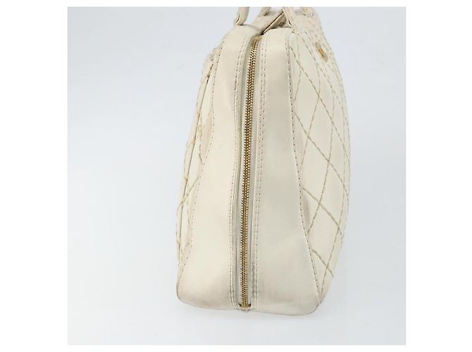 CHANEL Wild Stitch Hand Bag Leather White Gold CC - vista 4