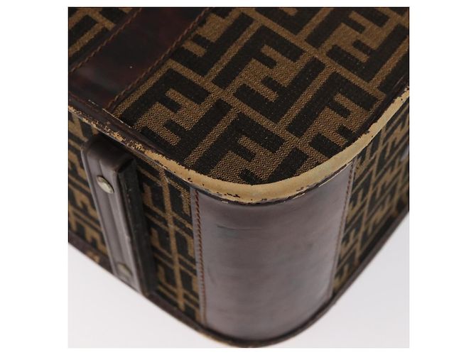 FENDI Zucca Canvas Trunk Black Brown - vista 17