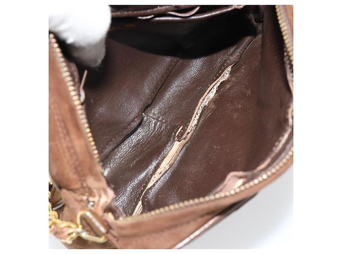 CHANEL Bolsa de Ombro Matelassé com Corrente Camurça Castanho Ouro CC - vista 10
