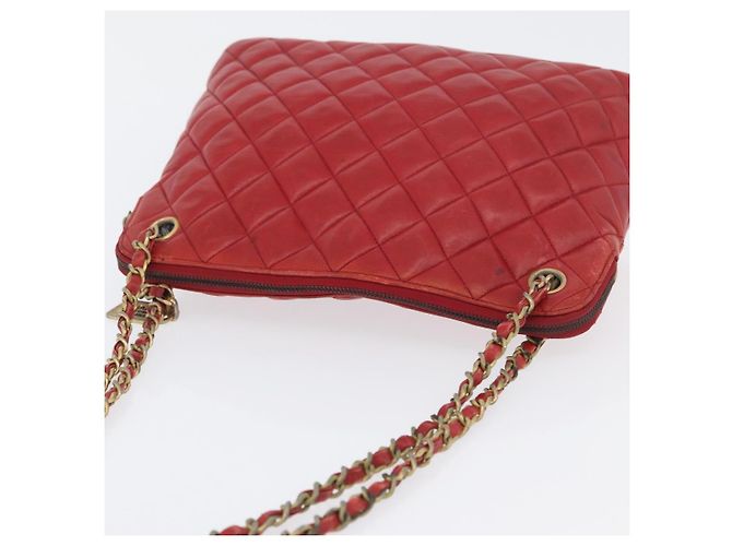 CHANEL Matelasse Chain Shoulder Bag Leather Red Gold CC - vista 6