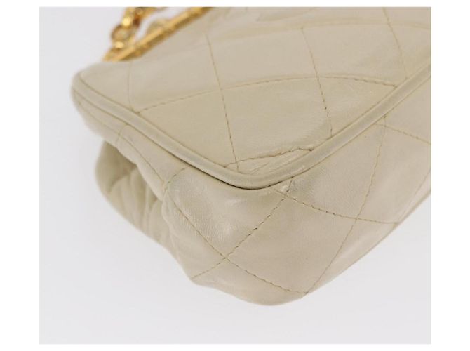 CHANEL Matelasse Chain Shoulder Bag Leather Ivory Gold CC - vista 10