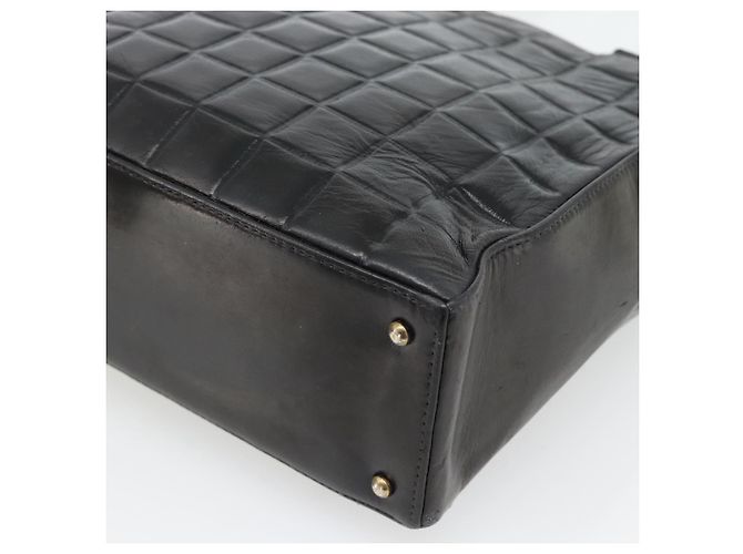 CHANEL Choco Bar Hand Bag Leather Black Gold CC - vista 16