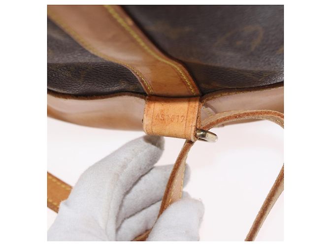 LOUIS VUITTON Monogram Randonnee PM Shoulder Bag M42243 LV - vista 12