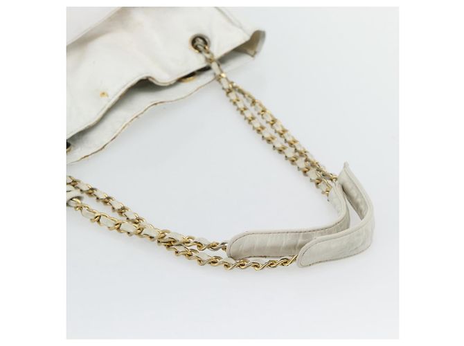 CHANEL Chain Shoulder Bag Leather White Gold CC - vista 7