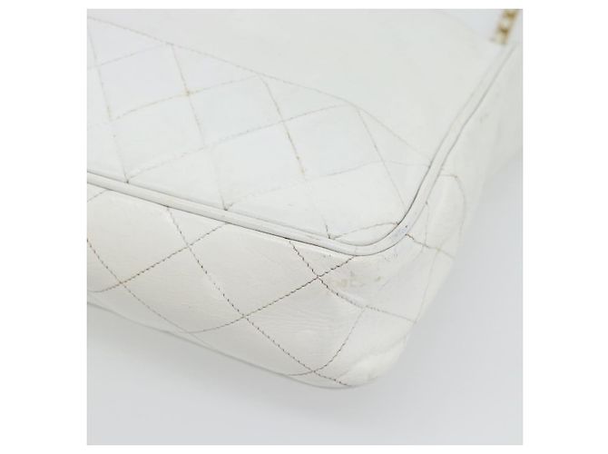 CHANEL Chain Shoulder Bag Leather White Gold CC - vista 8