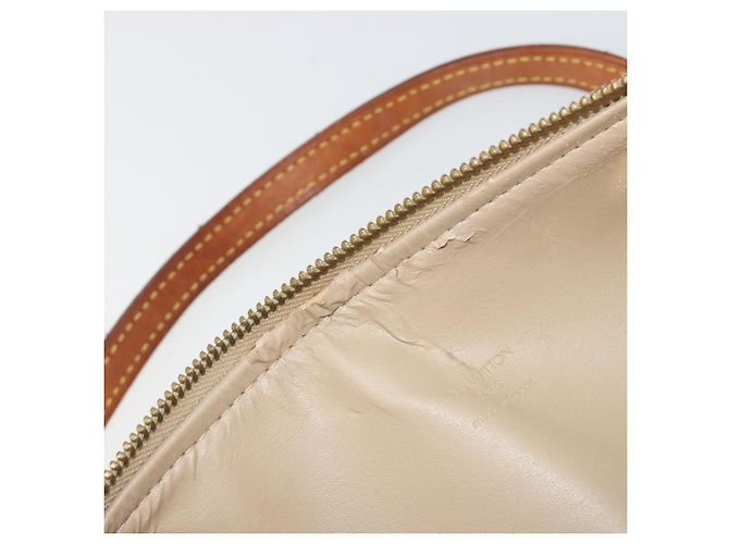LOUIS VUITTON Bolsa de Mão Bedford Monogram Vernis Bege M91006 LV - vista 19
