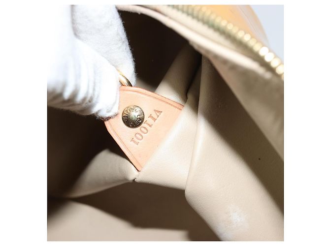 LOUIS VUITTON Bolsa de Mão Bedford Monogram Vernis Bege M91006 LV - vista 25