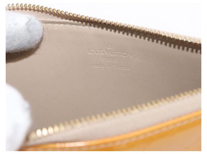 LOUIS VUITTON Monogram Vernis Lexington Pouch Beige M91010 LV - vista 20