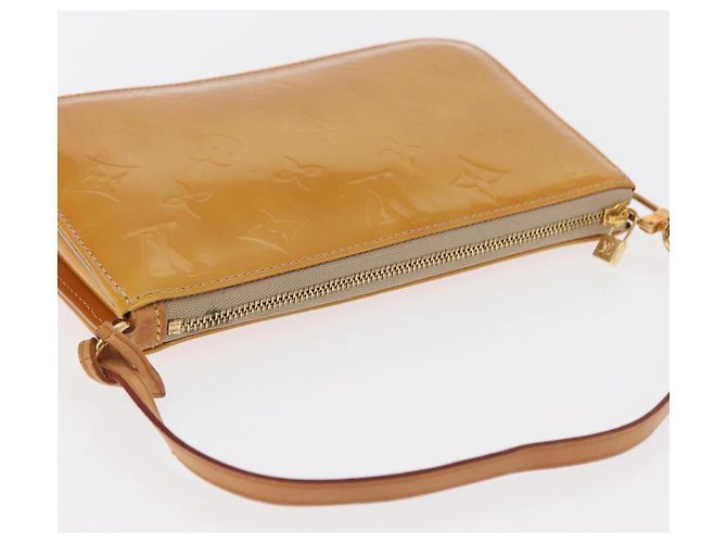 LOUIS VUITTON Monogram Vernis Lexington Pouch Beige M91010 LV - vista 6