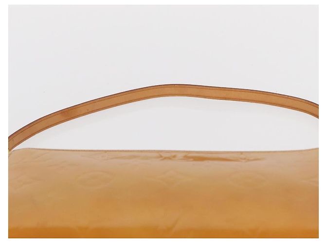 LOUIS VUITTON Monogram Vernis Lexington Pouch Beige M91010 LV - vista 8
