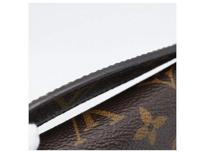 LOUIS VUITTON Monogram iPad Essentials iPad Case M56253 LV - vue 14