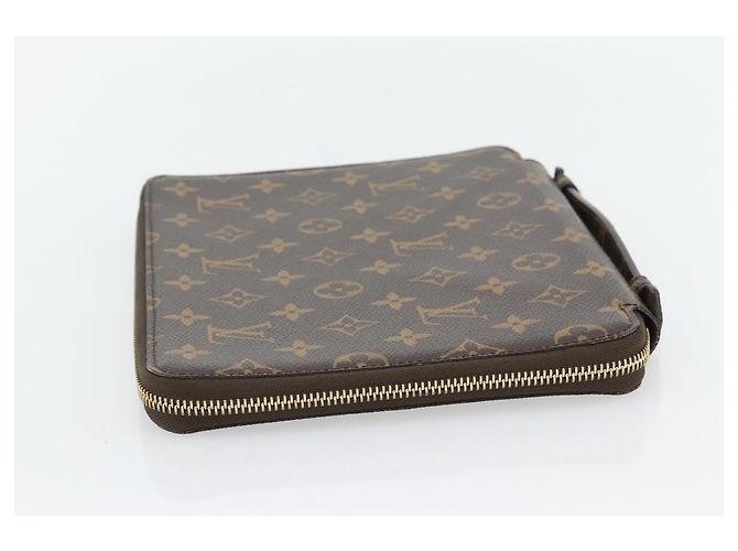 LOUIS VUITTON Monogram iPad Essentials iPad Case M56253 LV - vue 4