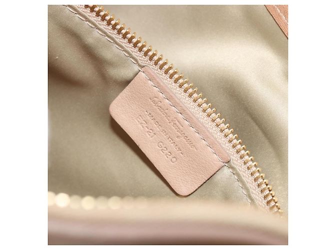 Salvatore Ferragamo Gancini Handtasche Leder Beige Gold - Ansicht 27