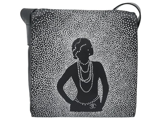 CHANEL Shoulder Bag Lamb Skin Black Silver CC - vista 2