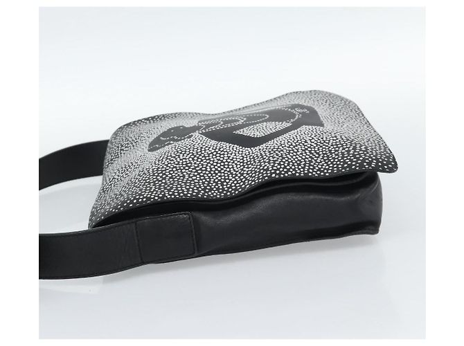 CHANEL Shoulder Bag Lamb Skin Black Silver CC - vista 4