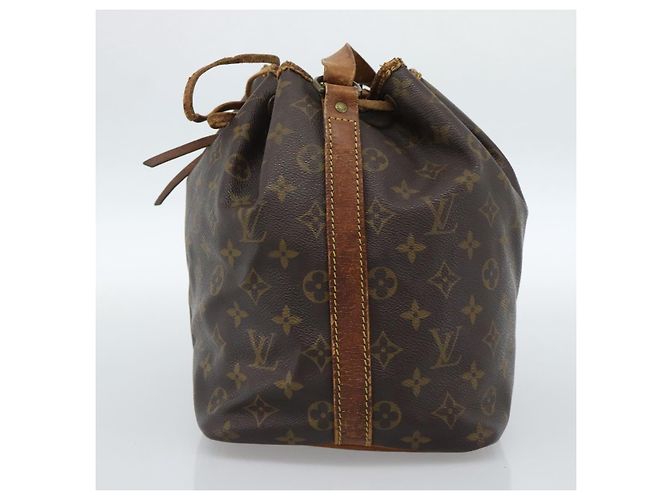 LOUIS VUITTON Monogram Petit Noe Shoulder Bag M42226 LV - vista 4
