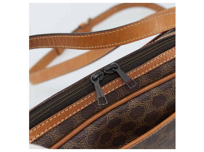 Céline CELINE Macadam Canvas Shoulder Bag PVC Leather Brown Gold - vista 10