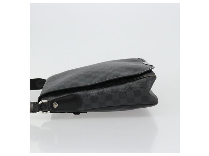 LOUIS VUITTON Damier Graphite Daniel MM Shoulder Bag N58029 LV - vista 4