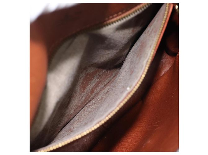 LOUIS VUITTON Monogram Saint Cloud GM Shoulder Bag M51242 LV - vista 11