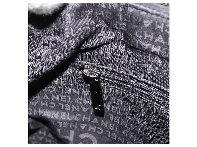 CHANEL Bolsa de Ombro Choco Bar com Corrente Nylon Preto Prata CC - vista 12