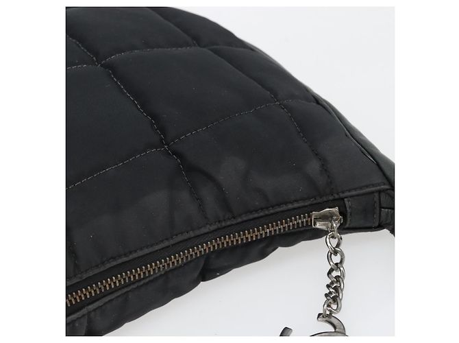 CHANEL Bolsa de Ombro Choco Bar com Corrente Nylon Preto Prata CC - vista 7