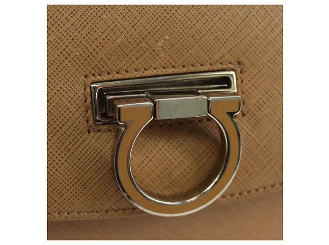 Salvatore Ferragamo Gancini Hand Bag Leather 2way Beige Silver - vista 20