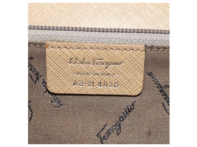 Salvatore Ferragamo Gancini Hand Bag Leather 2way Beige Silver - vista 23