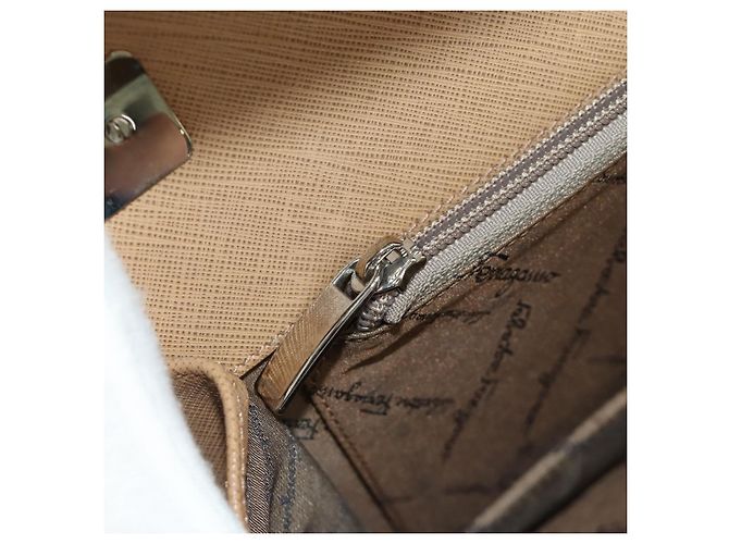 Salvatore Ferragamo Gancini Hand Bag Leather 2way Beige Silver - vista 27