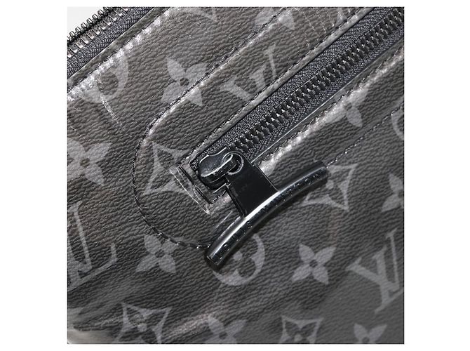 LOUIS VUITTON Monogram Eclipse Glaze Pochette Cosmos Black M63373 - vista 10