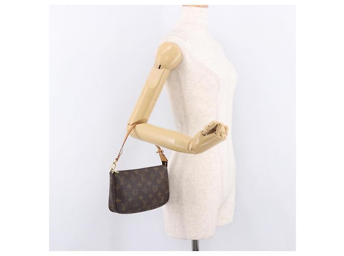 LOUIS VUITTON Monogram Pochette Accessoires Accessory Pouch M51980 - vista 24
