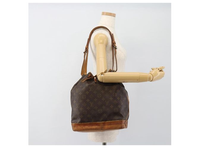 LOUIS VUITTON Monogram Noe Shoulder Bag M42224 LV - vista 19