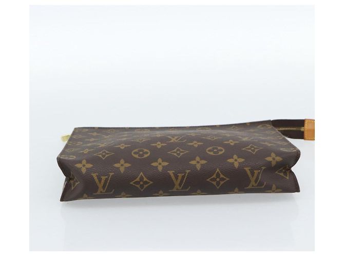 LOUIS VUITTON Monogram Poche Toilette 26 Pouch M47542 LV - vista 6