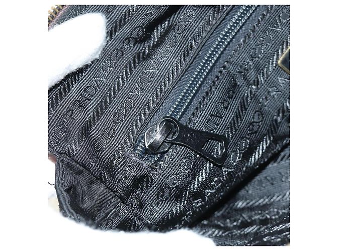 PRADA Chain Tote Bag Nylon Black Gold - vista 23
