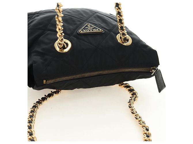 PRADA Chain Tote Bag Nylon Black Gold - vista 6