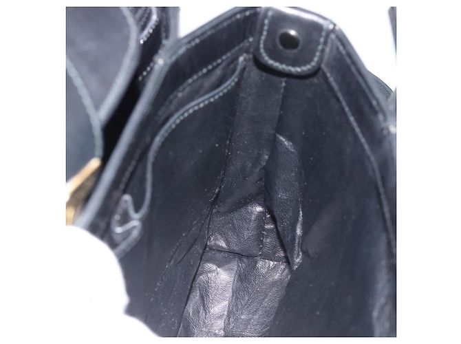 GUCCI Shoulder Bag Leather Black Gold - view 17