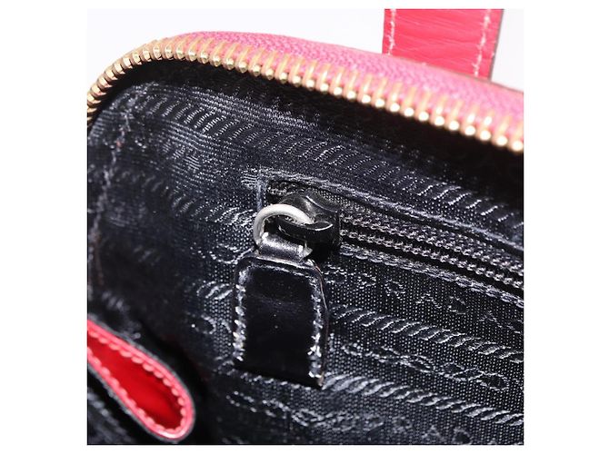 PRADA Hand Bag Leather Red Gold - vista 21