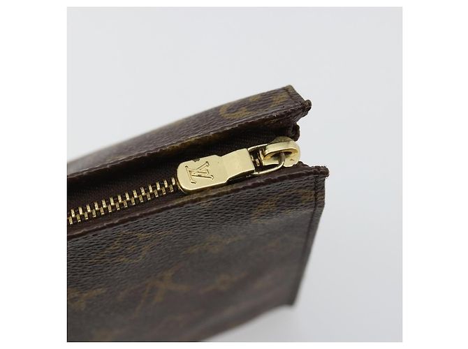 LOUIS VUITTON Monogram Poche Toilette 26 Pouch M47542 LV - vista 9