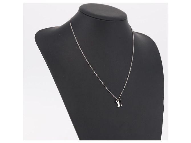 LOUIS VUITTON LV Initials Necklace 18K Gold(750) White Gold - vista 16