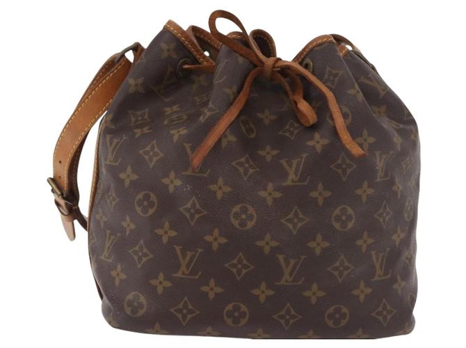 LOUIS VUITTON Monogram Petit Noe Shoulder Bag M42226 LV - vista 13