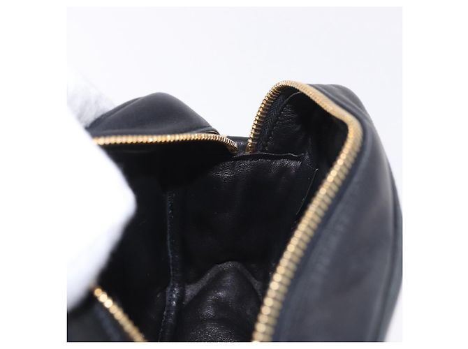 PRADA Ribbon Shoulder Bag Leather Black Gold - vista 19