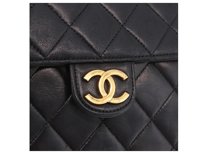 CHANEL Matelasse Chain Shoulder Bag Lamb Skin Black Gold CC - vista 15