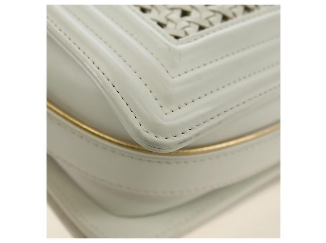 CHANEL Chain Boy Chanel Shoulder Bag Leather White Gold CC - vista 14