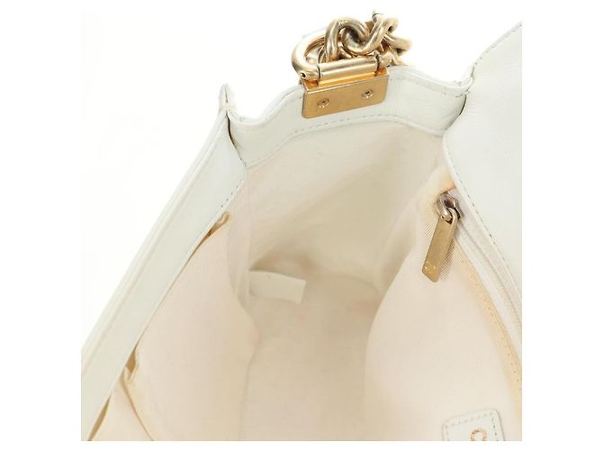CHANEL Chain Boy Chanel Shoulder Bag Leather White Gold CC - vista 23