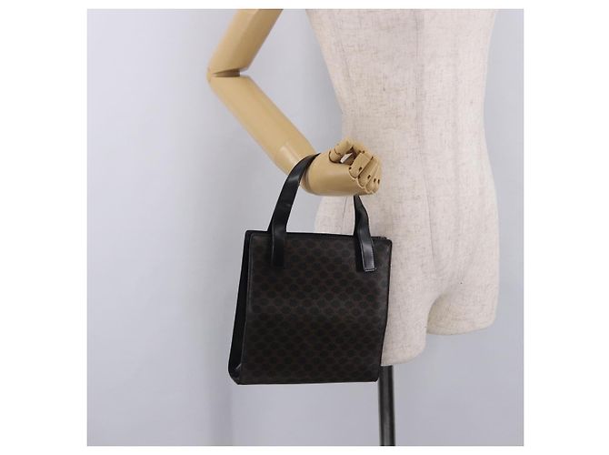 Céline CELINE Macadam Hand Bag PVC Leather Black Gold - vista 25
