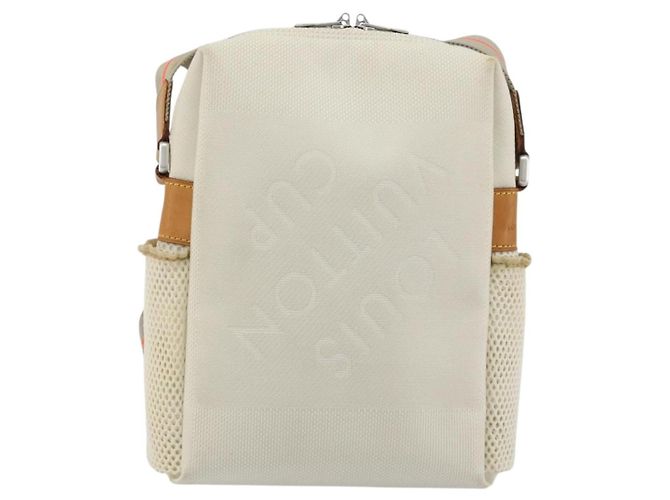 LOUIS VUITTON Damier Geant LV Cup Weatherly Bag White M80637 LV - vista 3