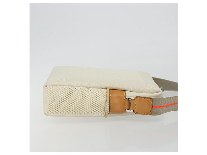 LOUIS VUITTON Damier Geant LV Cup Weatherly Bag White M80637 LV - vista 4